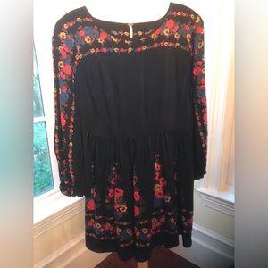 Free People Black And Floral PrInt Mini Dress/Tunic